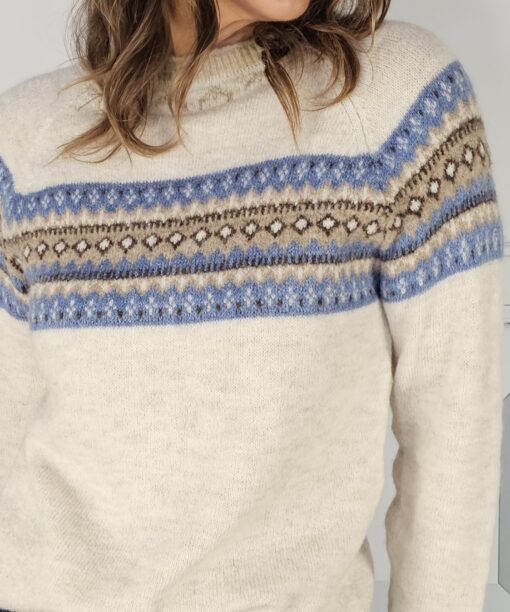 Alternative view of Jersey Rubí