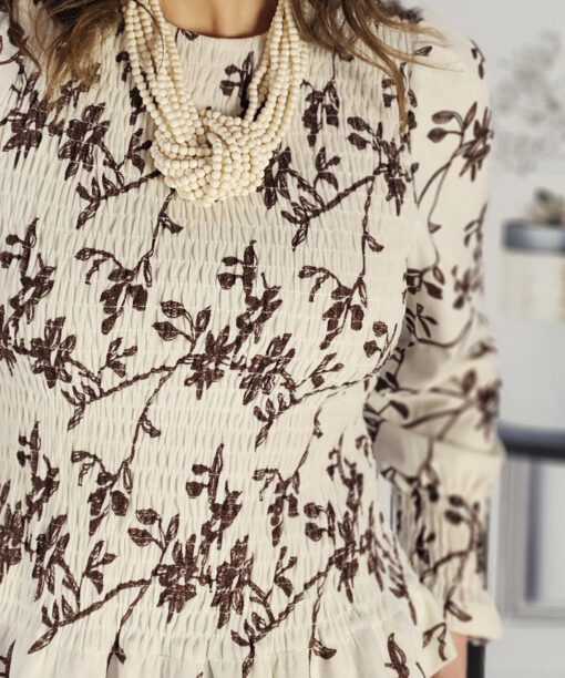 Alternative view of Collar Infinity