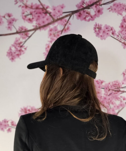 Alternative view of Gorra Lucy