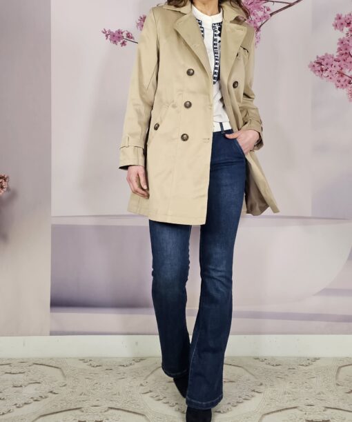 Alternative view of Gabardina Vera