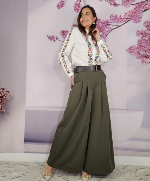 Alternative view of Pantalón Bahamas