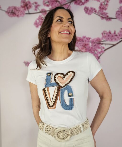 Camiseta Love