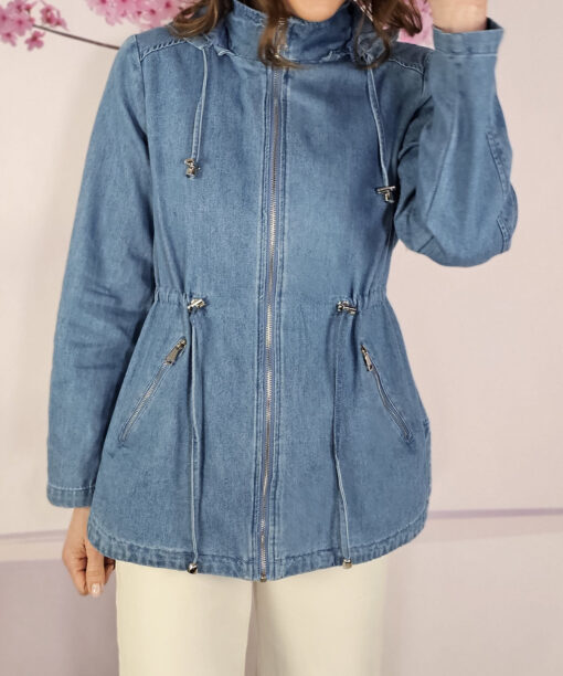 Alternative view of Chaqueta Kora