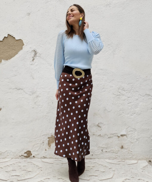 Alternative view of Falda raso  Lucie