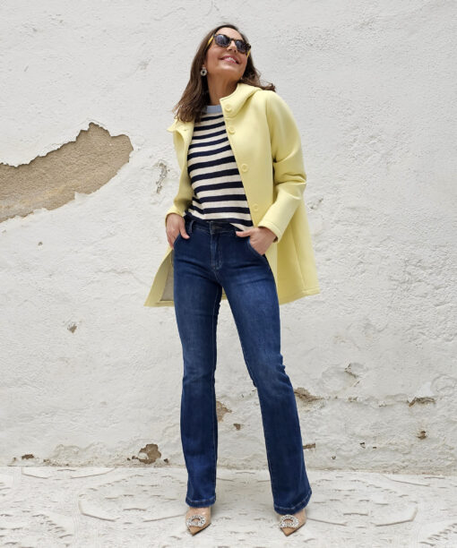 Alternative view of Chaleco Marla