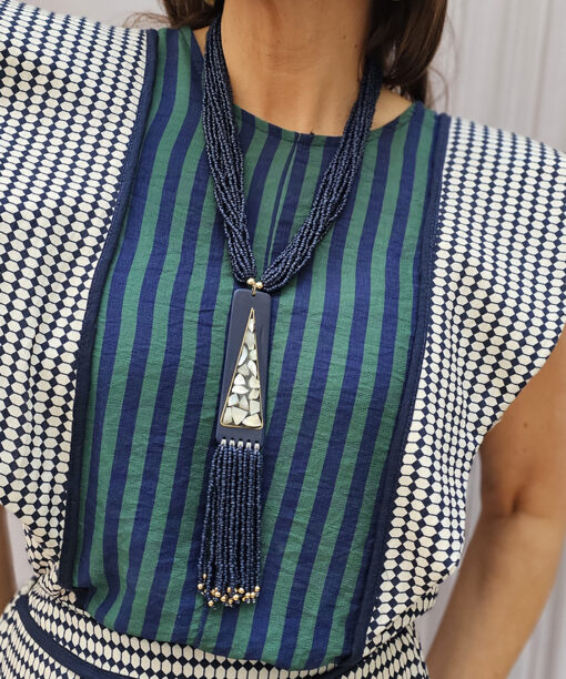 Alternative view of Collar Maribér