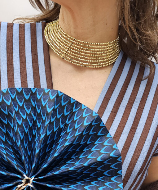 Alternative view of Collar Romeo, Dorado