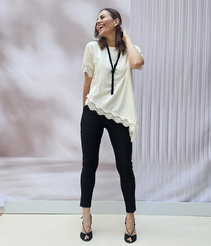 Blusa Asimétrica Encaje Glam - Imagen 5