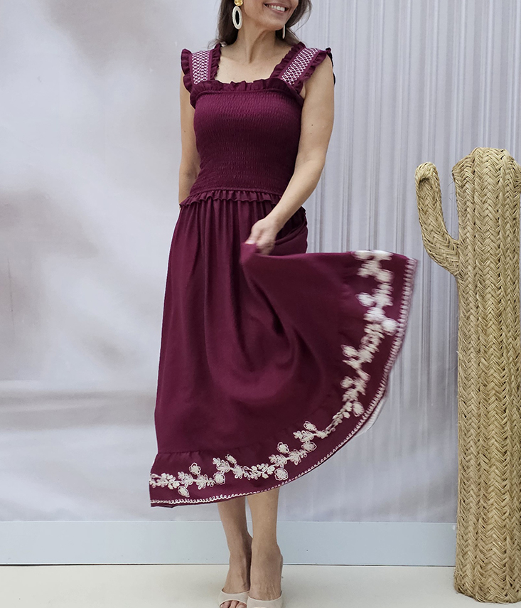 Vestido Fruncido Bordado - Imagen 4