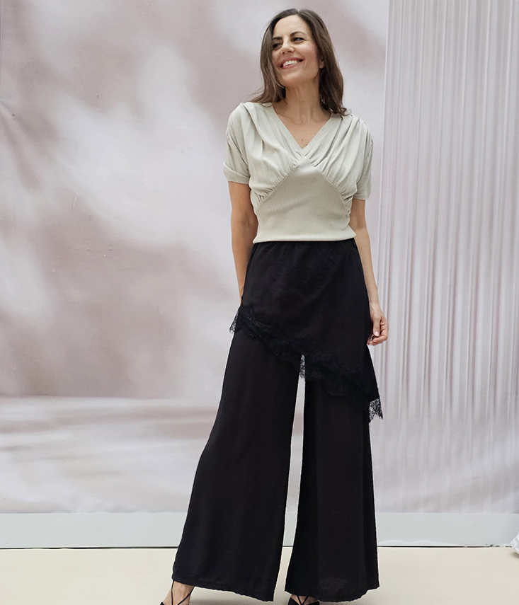 Pantalón Asimétrico Encaje Onix