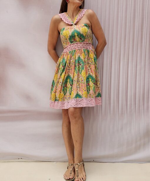 Vestido halter calado