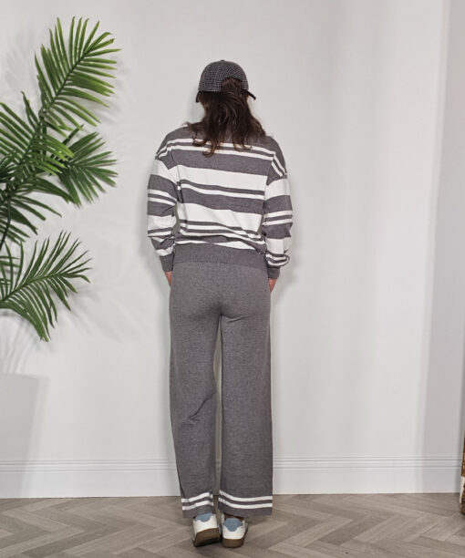 Conjunto rayas Comfy Gris - Imagen 7