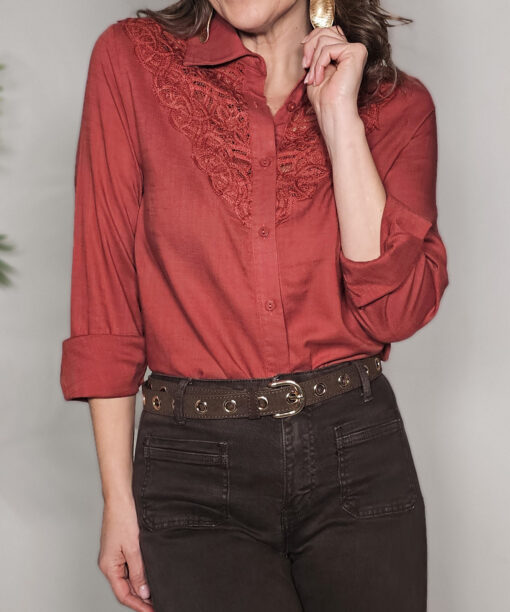 Alternative view of Camisa calada Textura