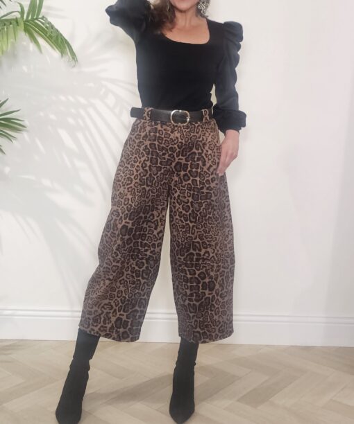 Pantalón leopardo
